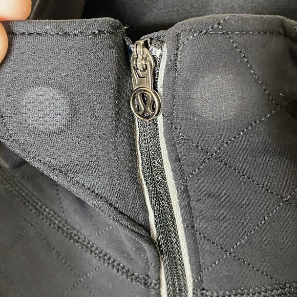 lululemon 6 Black Quilted Half-Zip Pullover Reflective Running Jacket Athleisure - Picture 4 of 7